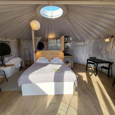 Gajowka  Izera Glamping Adults - Luksusowe Jurty&Spa מראה חיצוני תמונה