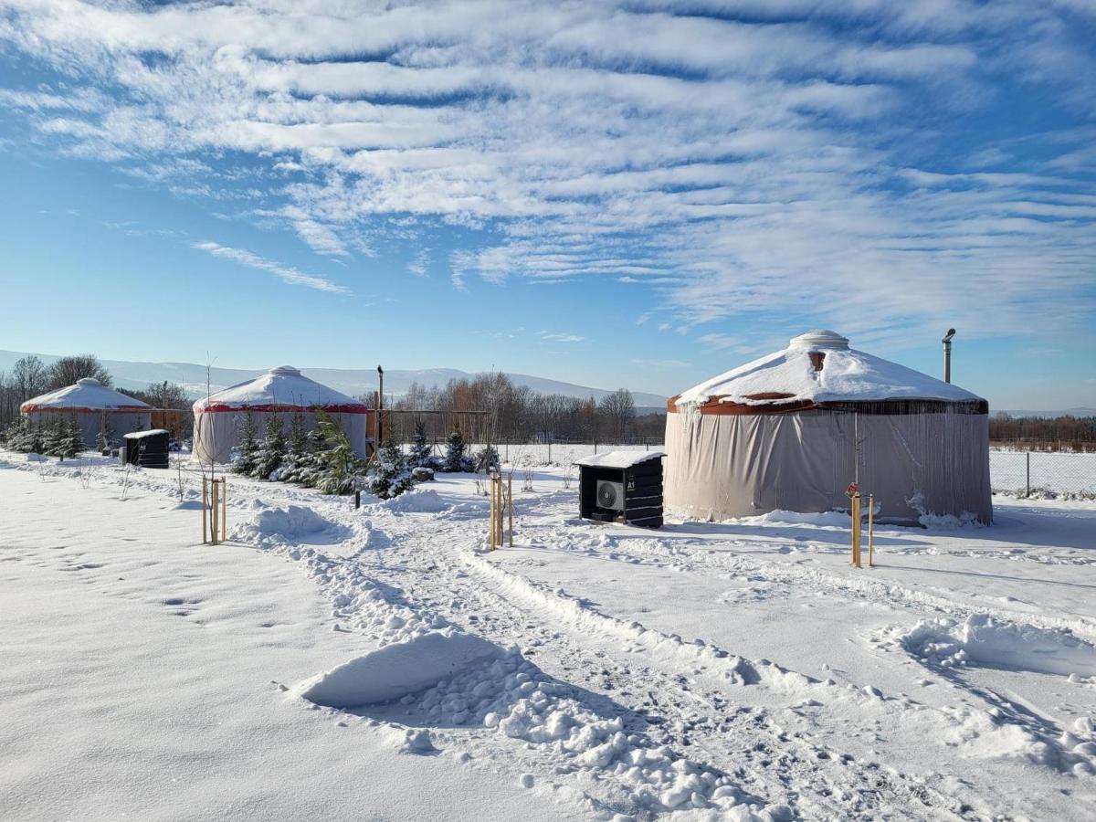 Gajowka  Izera Glamping Adults - Luksusowe Jurty&Spa מראה חיצוני תמונה