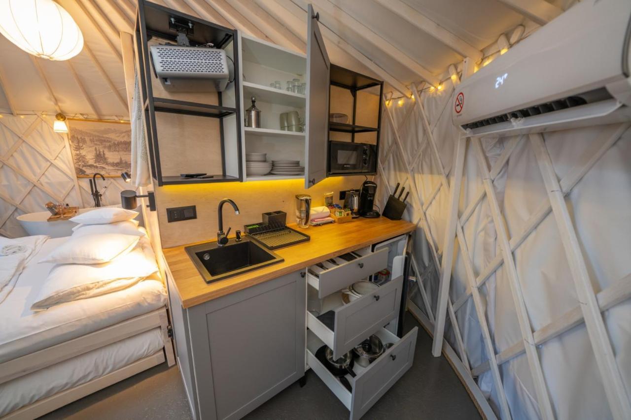 Gajowka  Izera Glamping Adults - Luksusowe Jurty&Spa מראה חיצוני תמונה