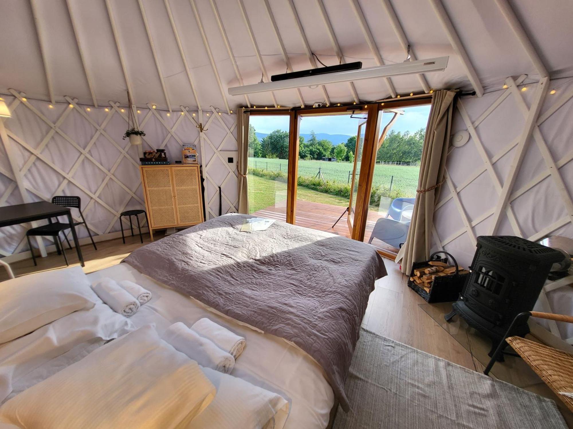 Gajowka  Izera Glamping Adults - Luksusowe Jurty&Spa מראה חיצוני תמונה